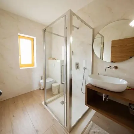 Hisa Tam Cez Bed & Breakfast Slovenj Gradec